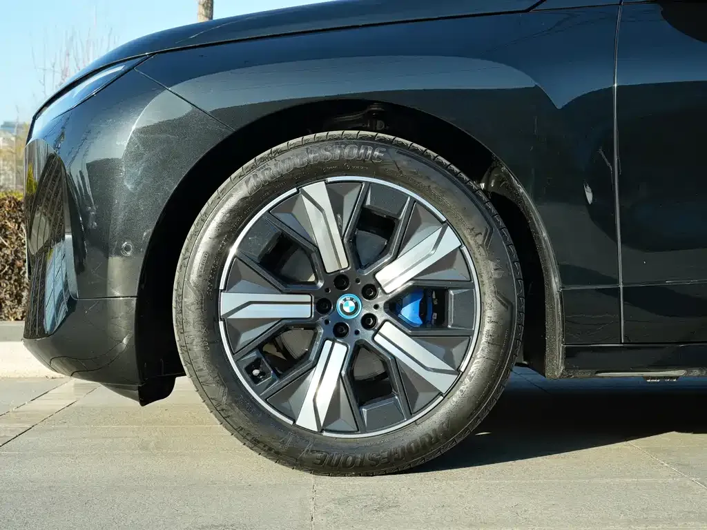 BMW iX 2023 из CN, фото 5