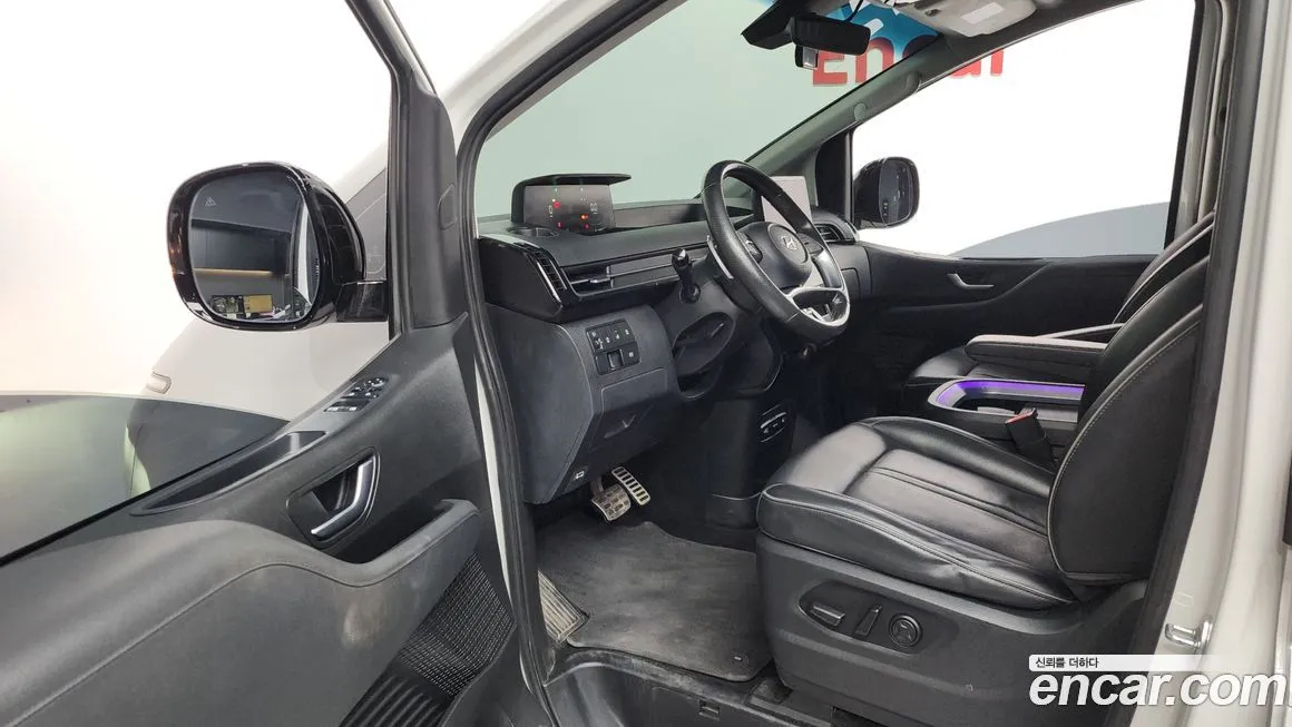 Hyundai Staria 2023 из KR, фото 10