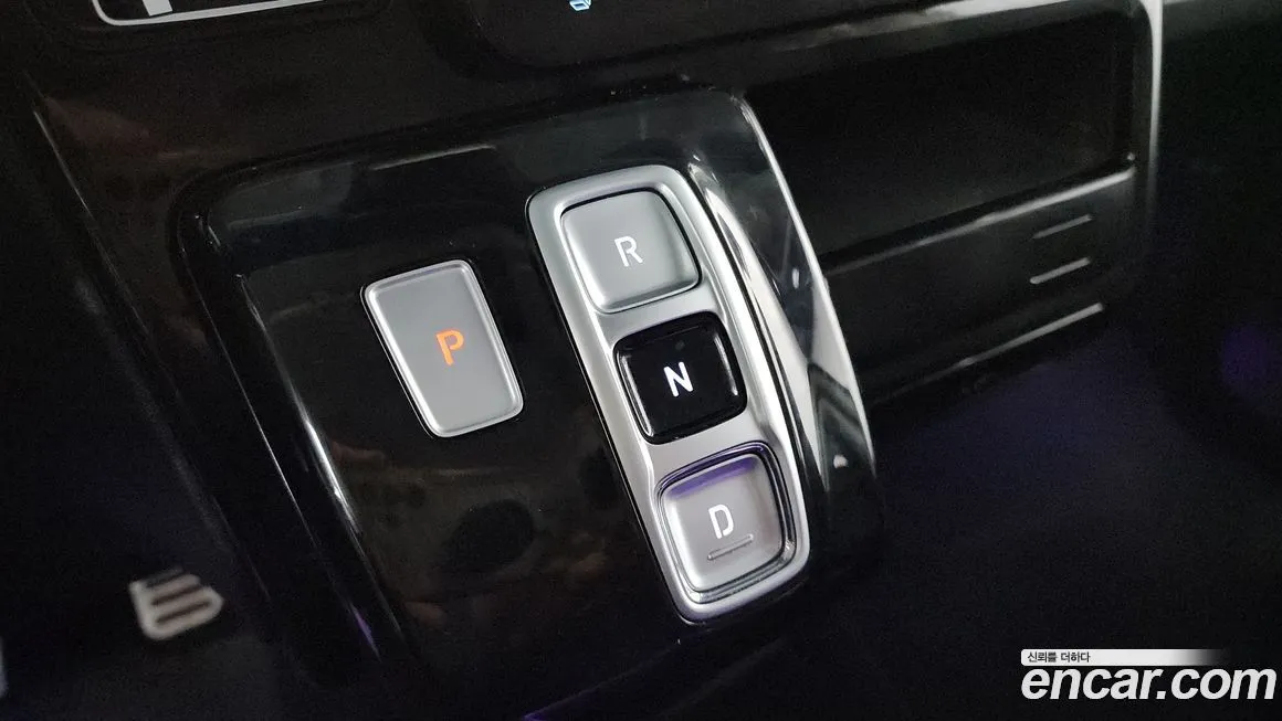 Hyundai Staria 2023 из KR, фото 9