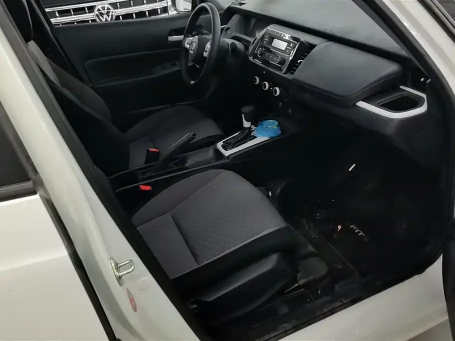 Honda Fit 2023 из CN, фото 8