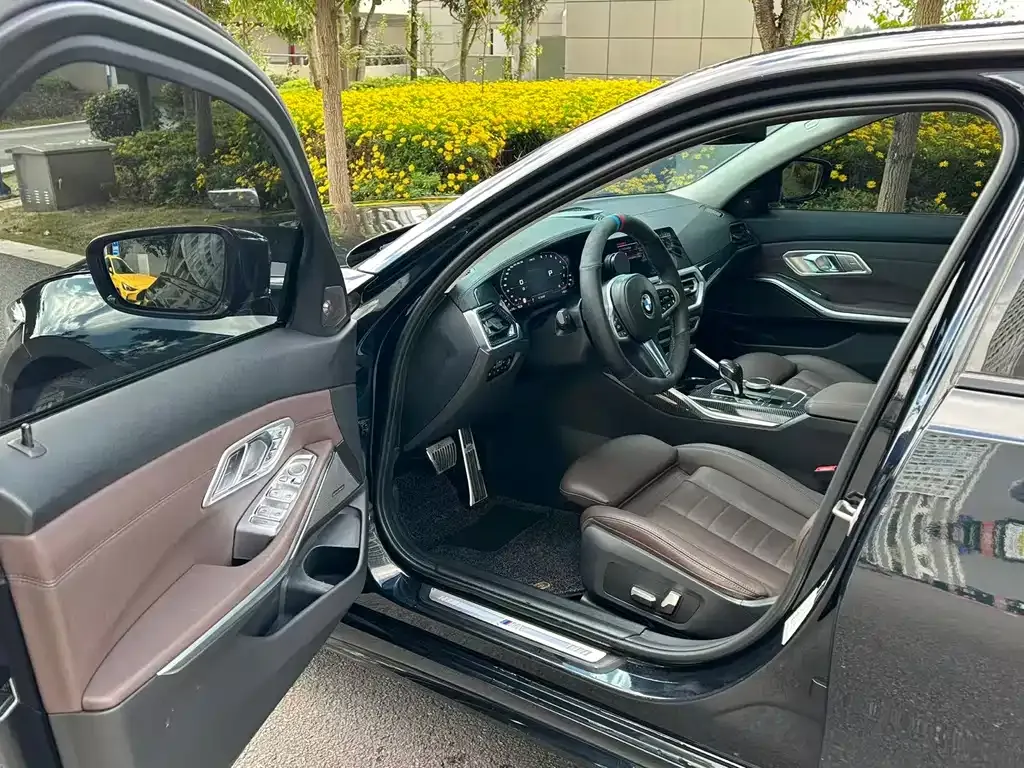 BMW 3 Series 2021 из CN, фото 6