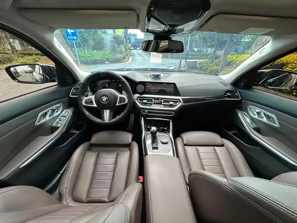 BMW 3 Series 2021 из CN, фото 8