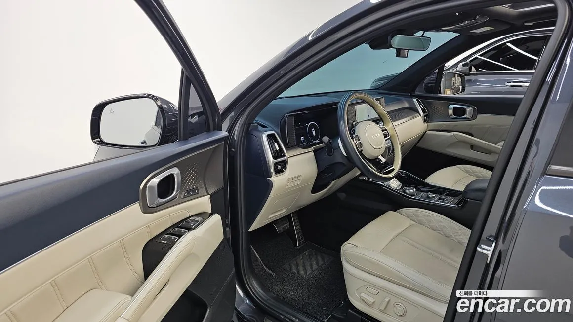 Kia Sorento — фото 10