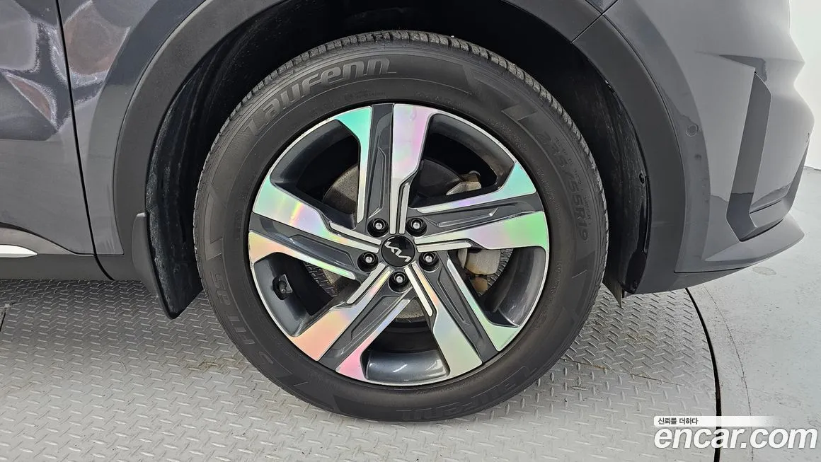 Kia Sorento — фото 5