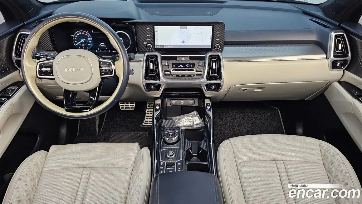 Kia Sorento — фото 7
