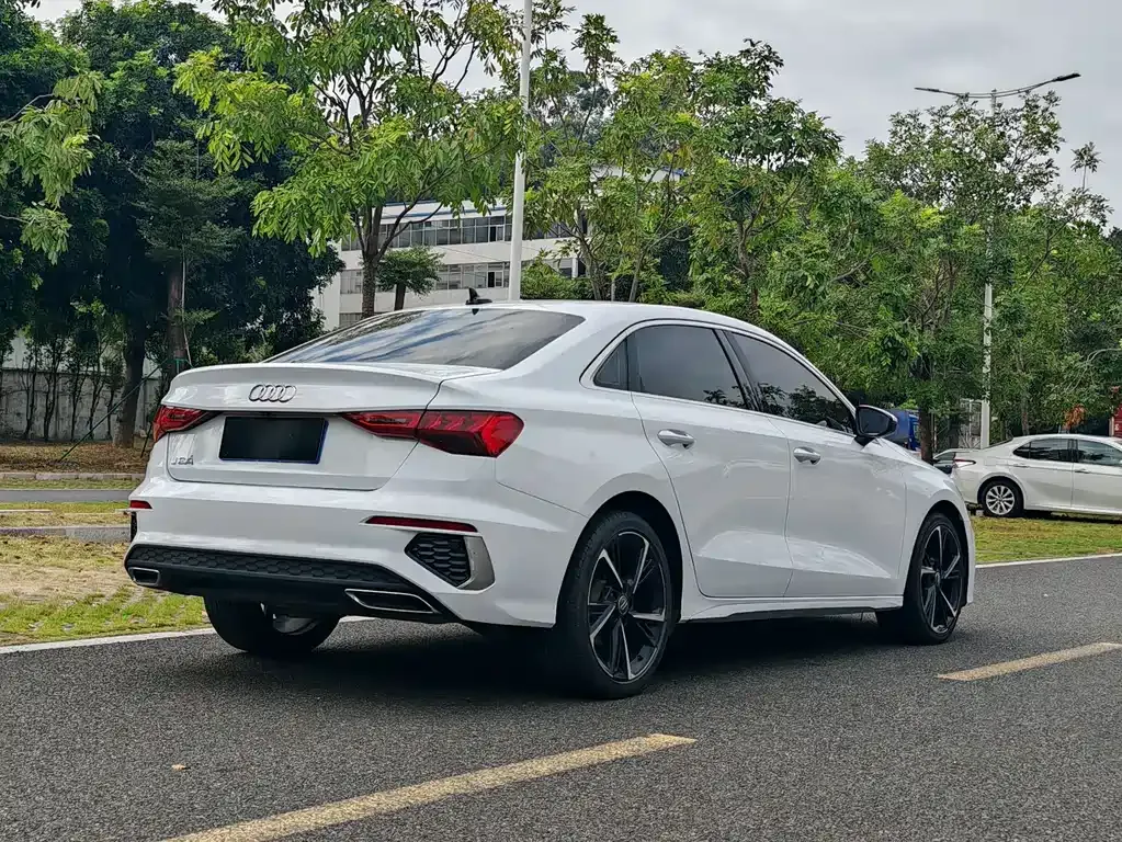 Audi A3 2021 из CN, фото 4