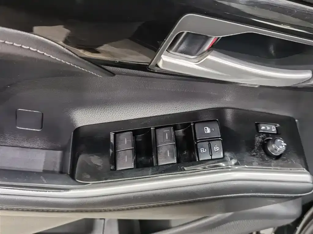 Toyota Highlander 2024 из CN, фото 9