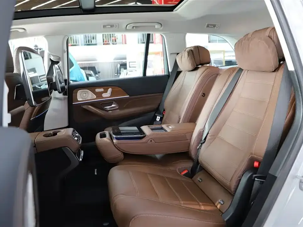 Mercedes-Benz GLS 2024 из CN, фото 8