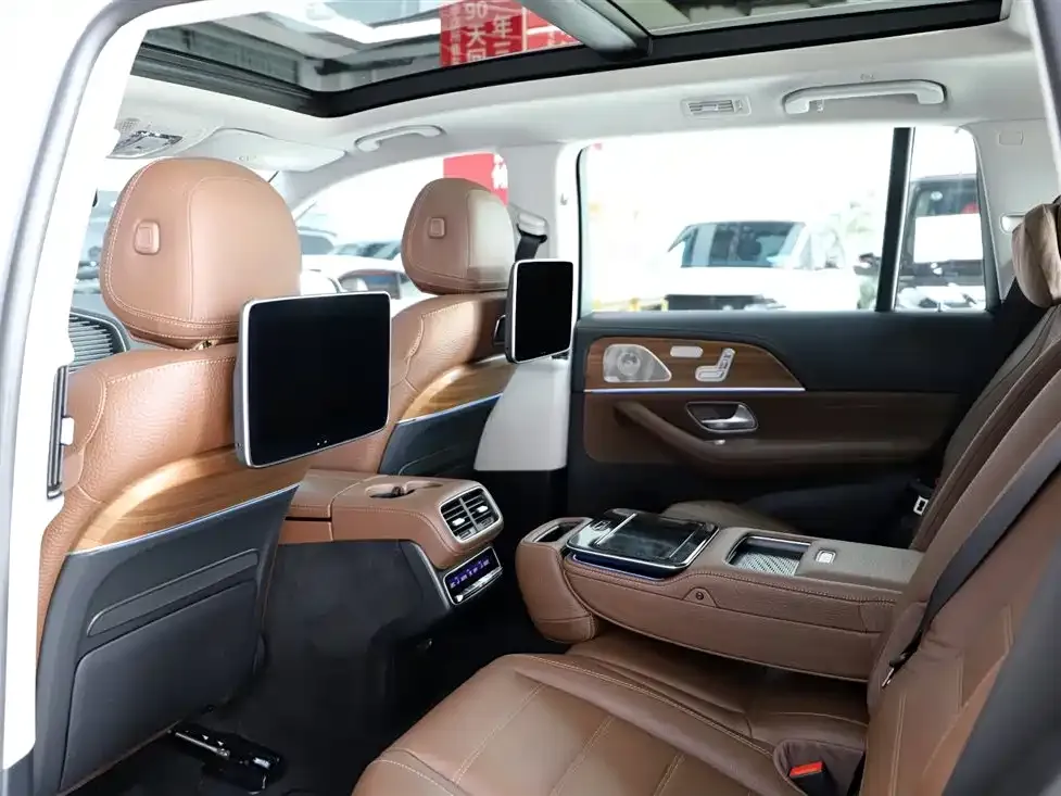 Mercedes-Benz GLS 2024 из CN, фото 9