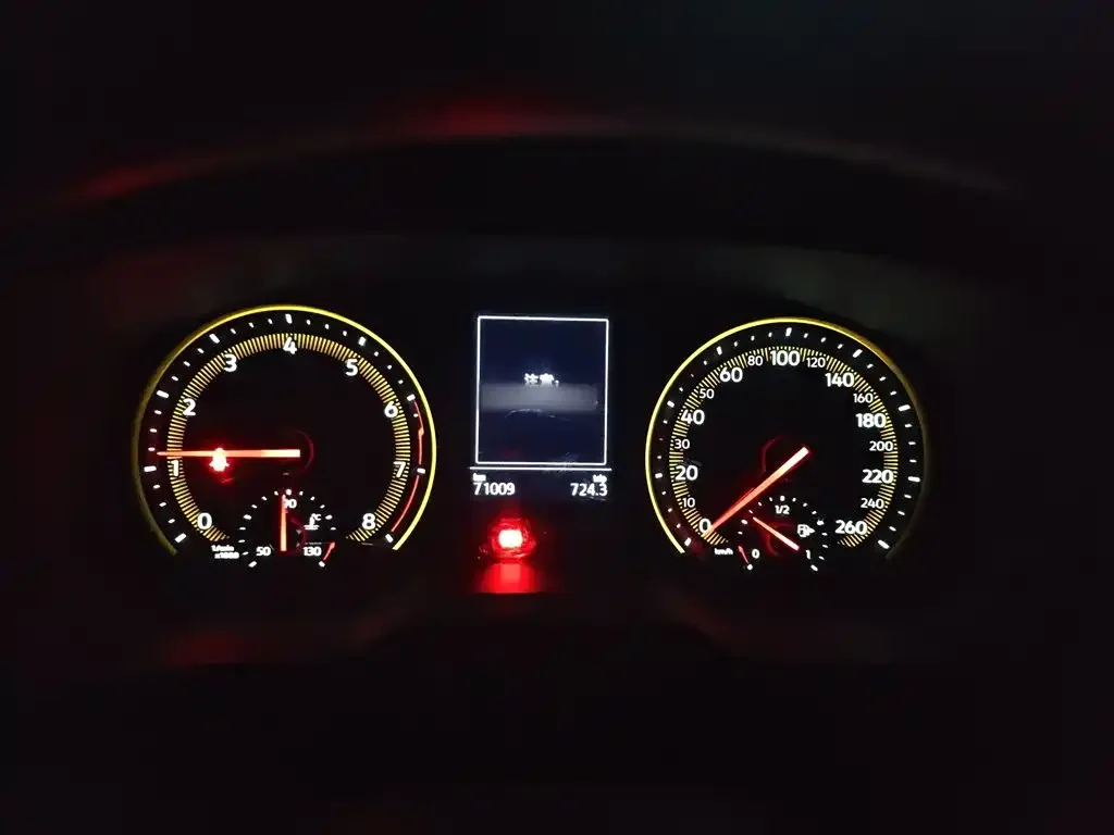 Volkswagen Tharu 2021 из CN, фото 4