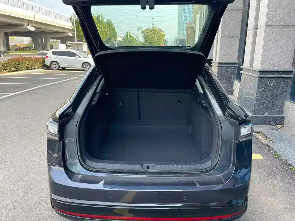 Volkswagen ID.7 VIZZION 2024 из CN, фото 6