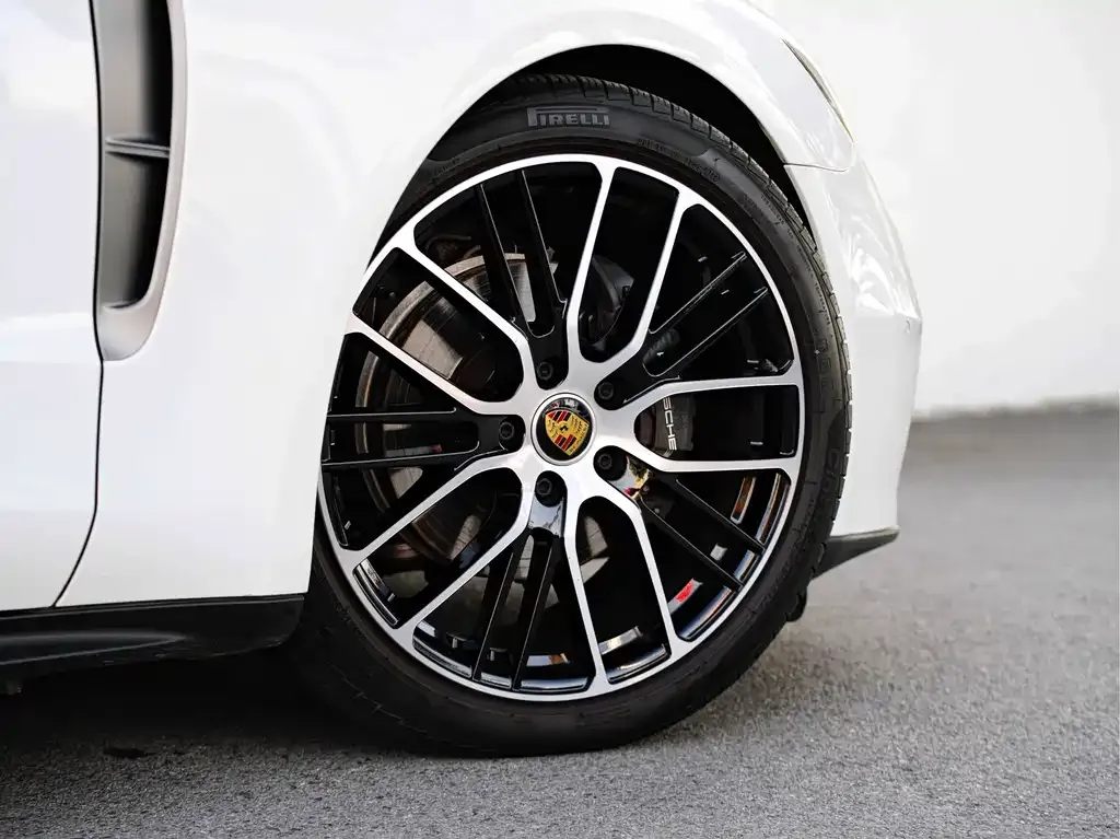 Porsche Panamera — фото 8
