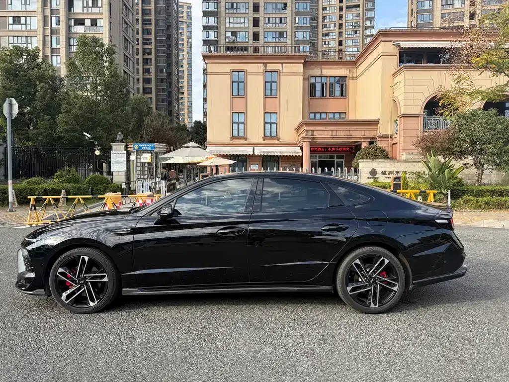 Hyundai Sonata 2024 из CN, фото 8
