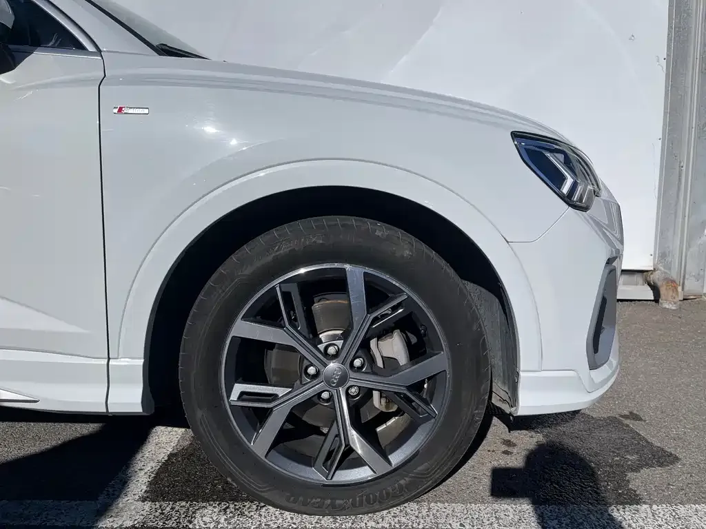 Audi Q3 Sportback 2021 из CN, фото 6