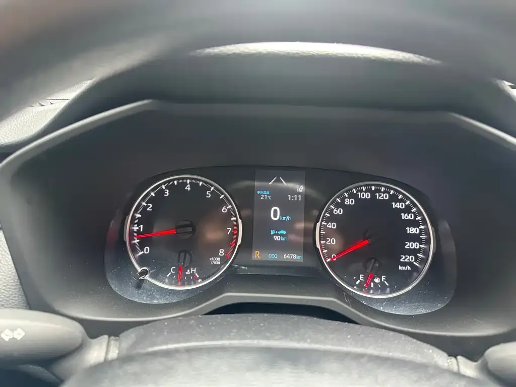 Toyota RAV4 2024 из CN, фото 7