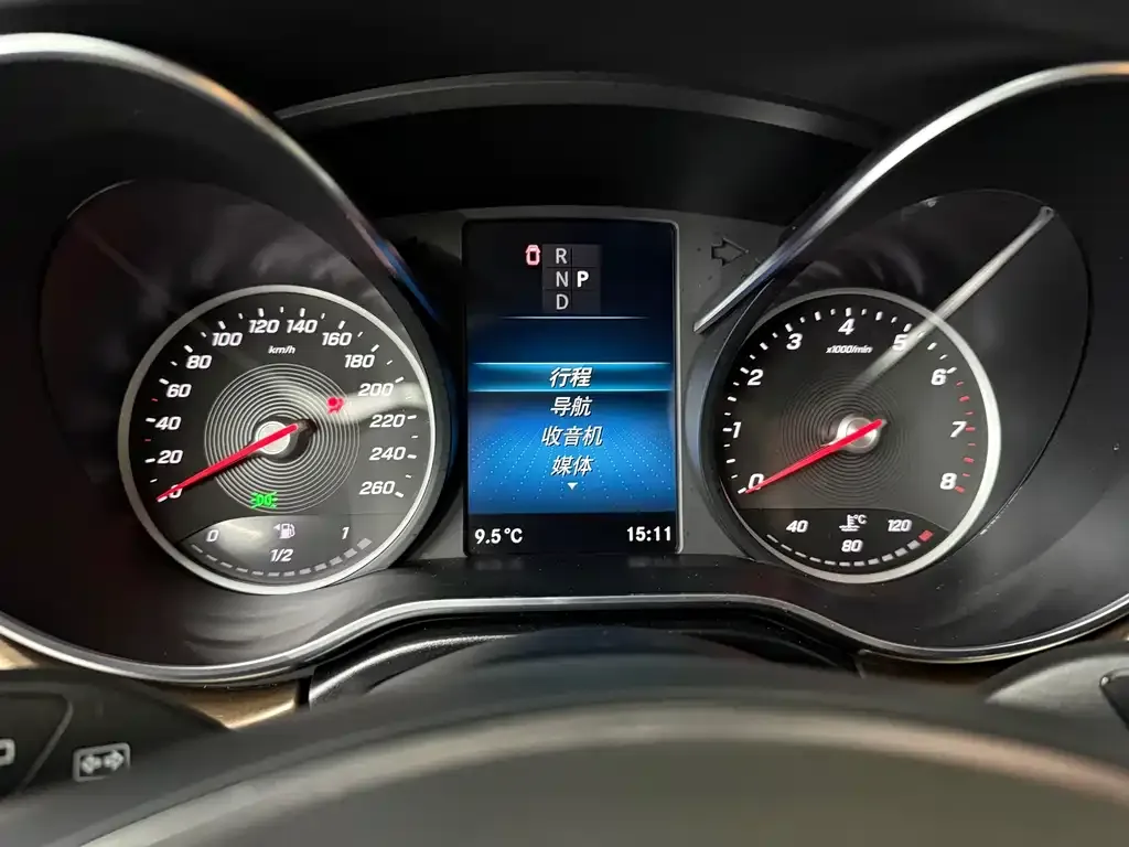 Mercedes-Benz V-Class 2024 из CN, фото 6