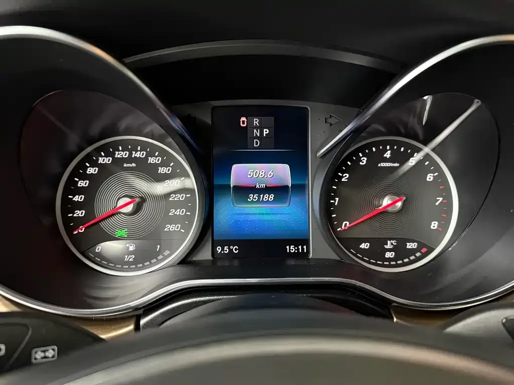 Mercedes-Benz V-Class 2024 из CN, фото 7