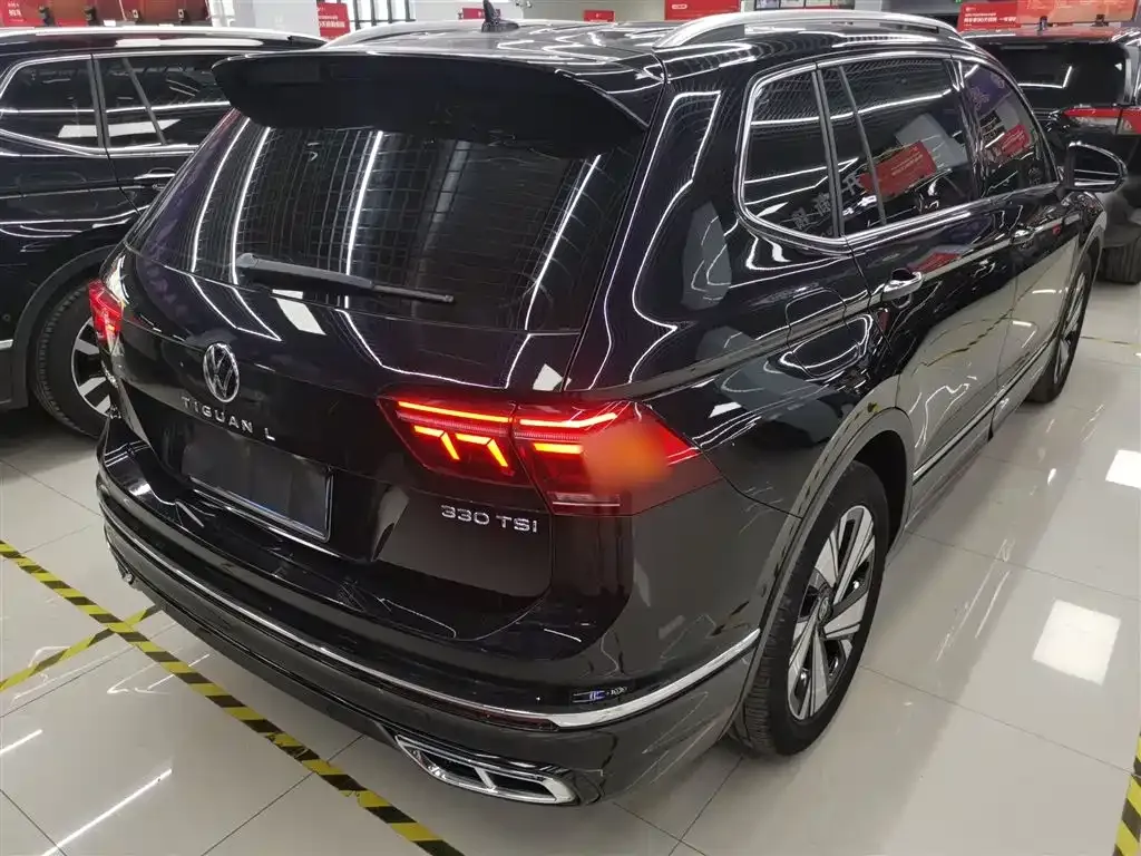 Volkswagen Tiguan L 2023 из CN, фото 7