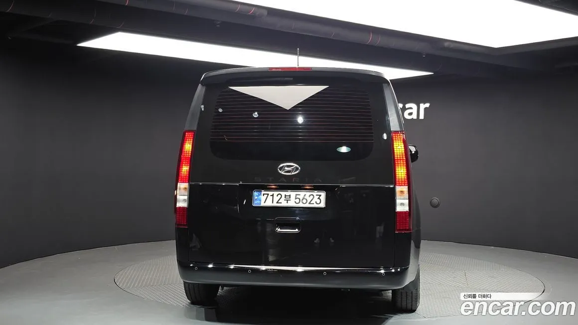 Hyundai Staria — фото 4
