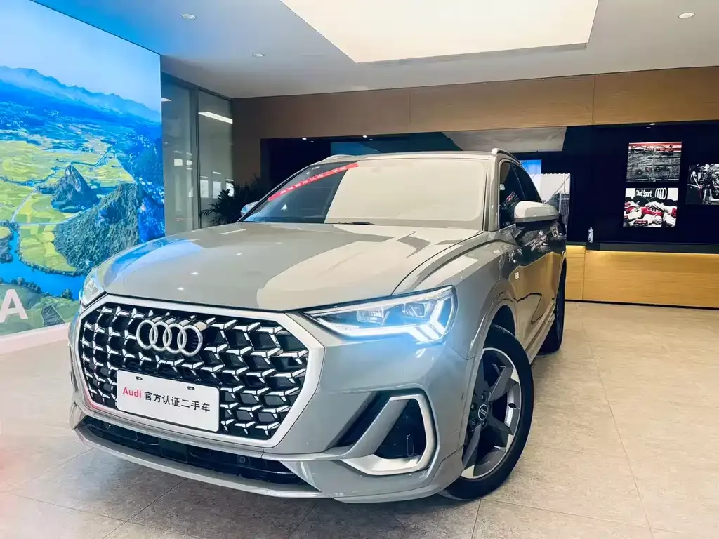 Audi Q3 2023 из CN, фото 2
