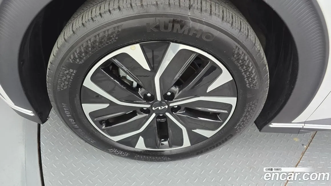 Kia EV6 2024 из KR, фото 5