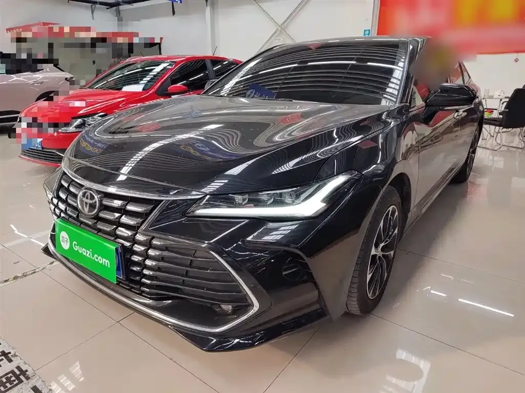 Toyota Avalon 2023 из CN, фото 1