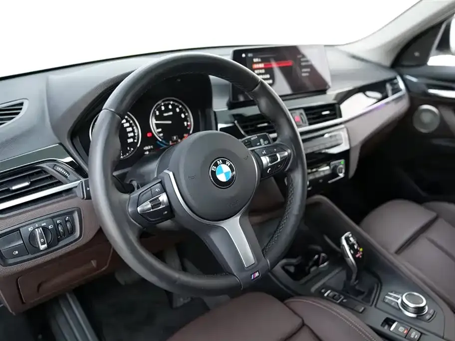 BMW X1 2022 из CN, фото 6