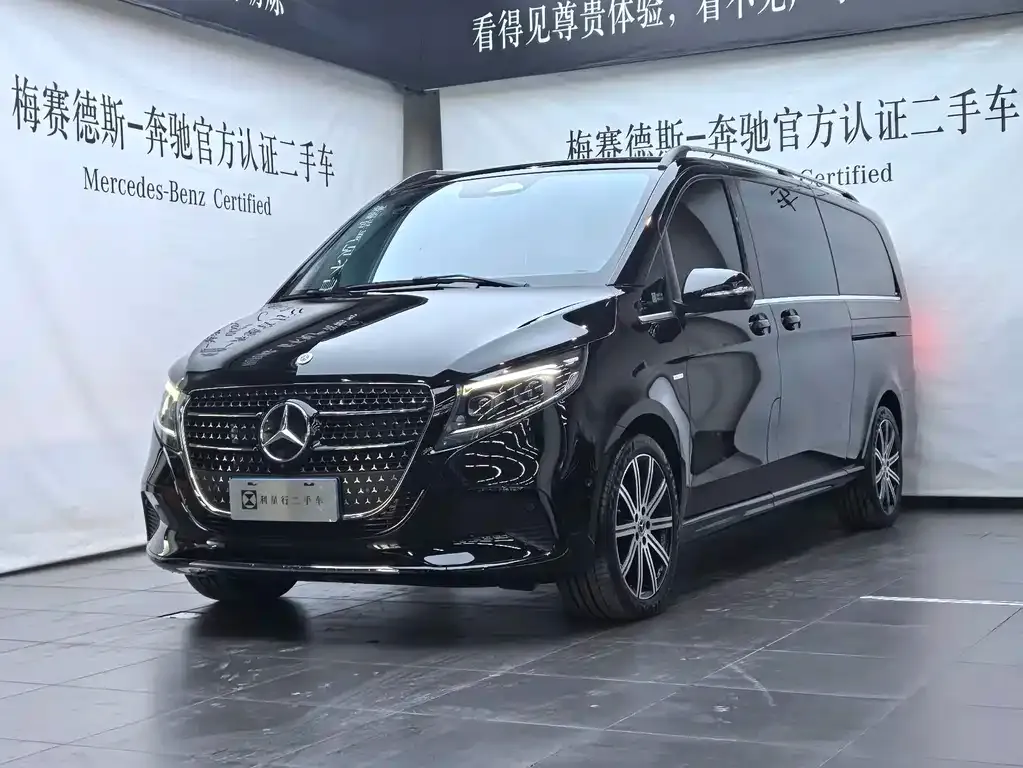 Mercedes-Benz V-Class 2025 из CN, фото 1