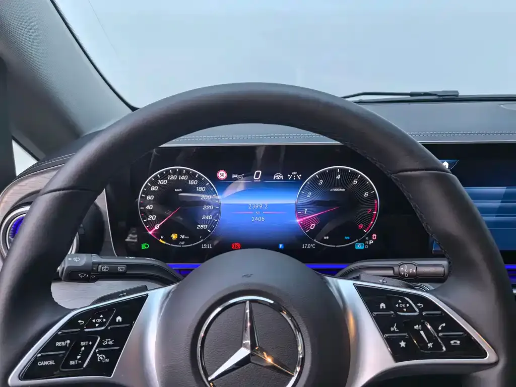 Mercedes-Benz V-Class 2025 из CN, фото 10