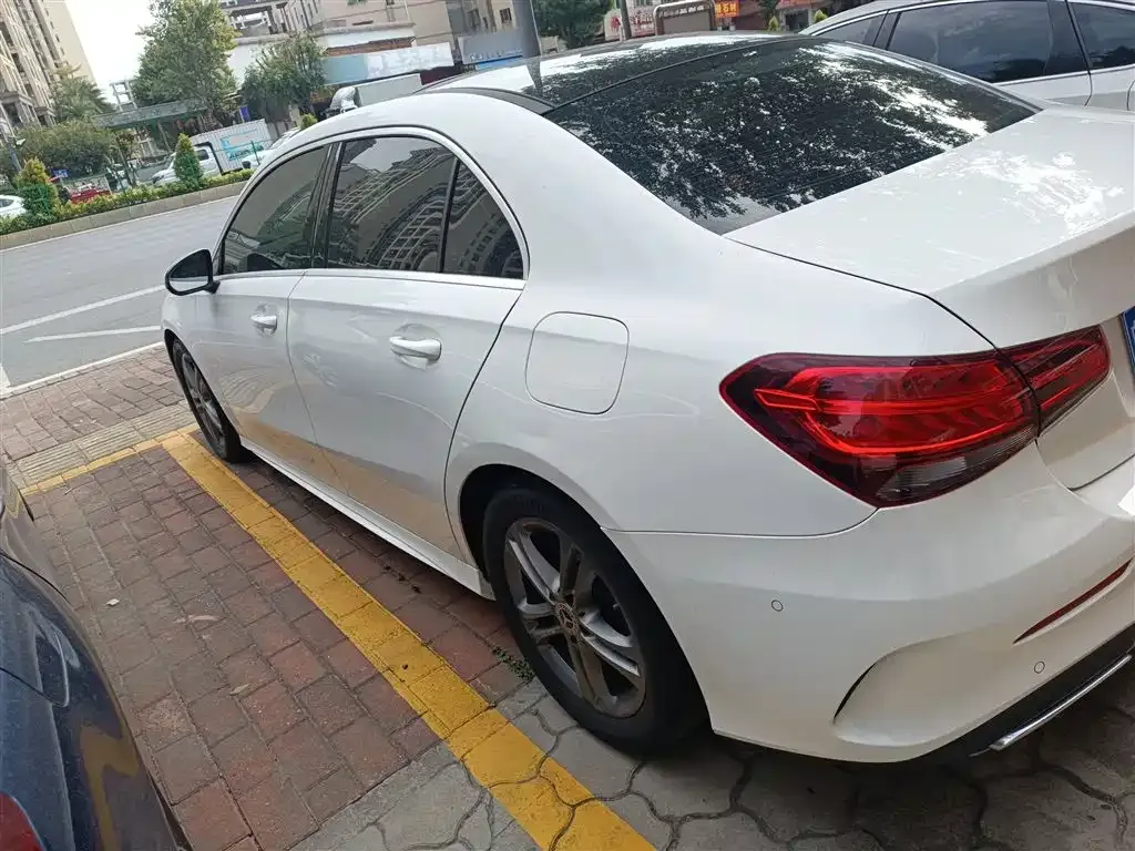 Mercedes-Benz A-Class 2021 из CN, фото 5