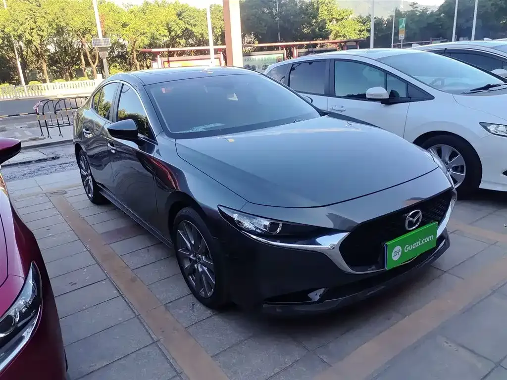 Mazda 3 Axela 2021 из CN, фото 4