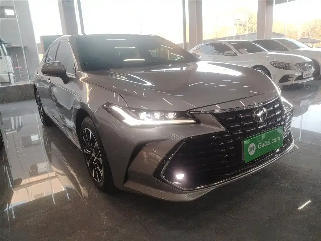 Toyota Avalon 2023 из CN, фото 4