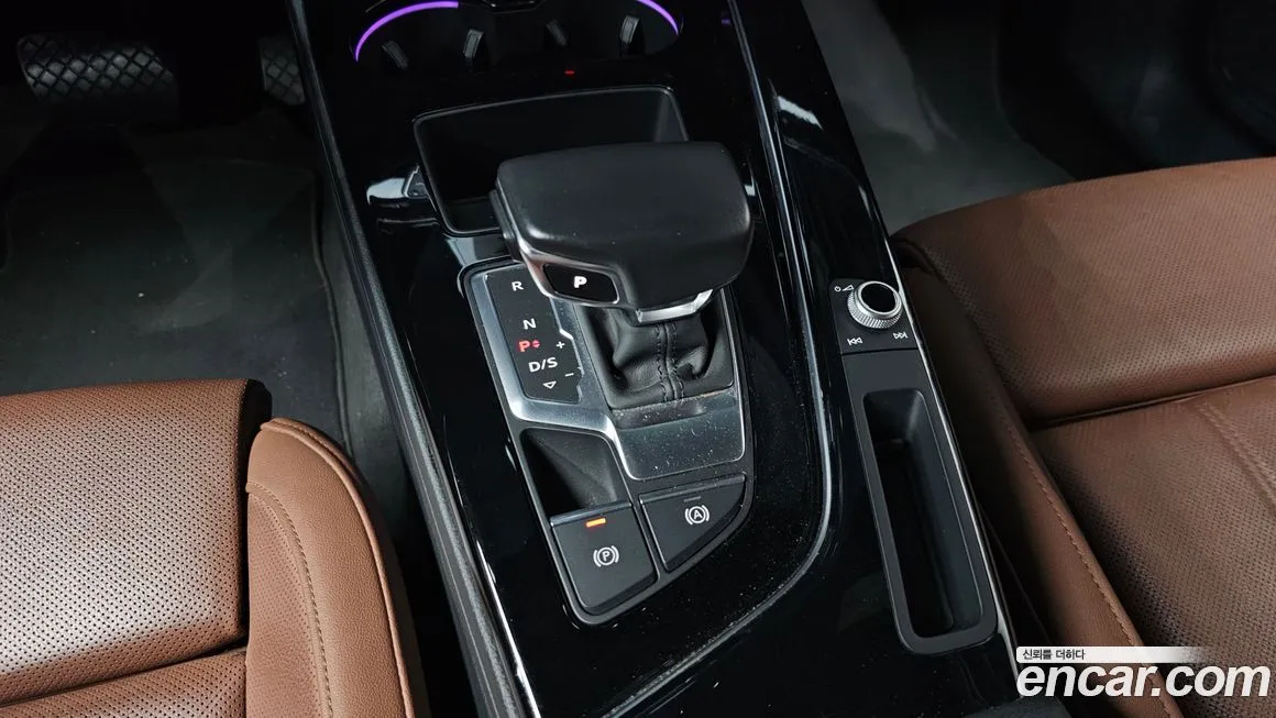Audi A4 2021 из KR, фото 9