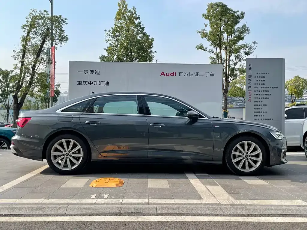 Audi A6L 2025 из CN, фото 4