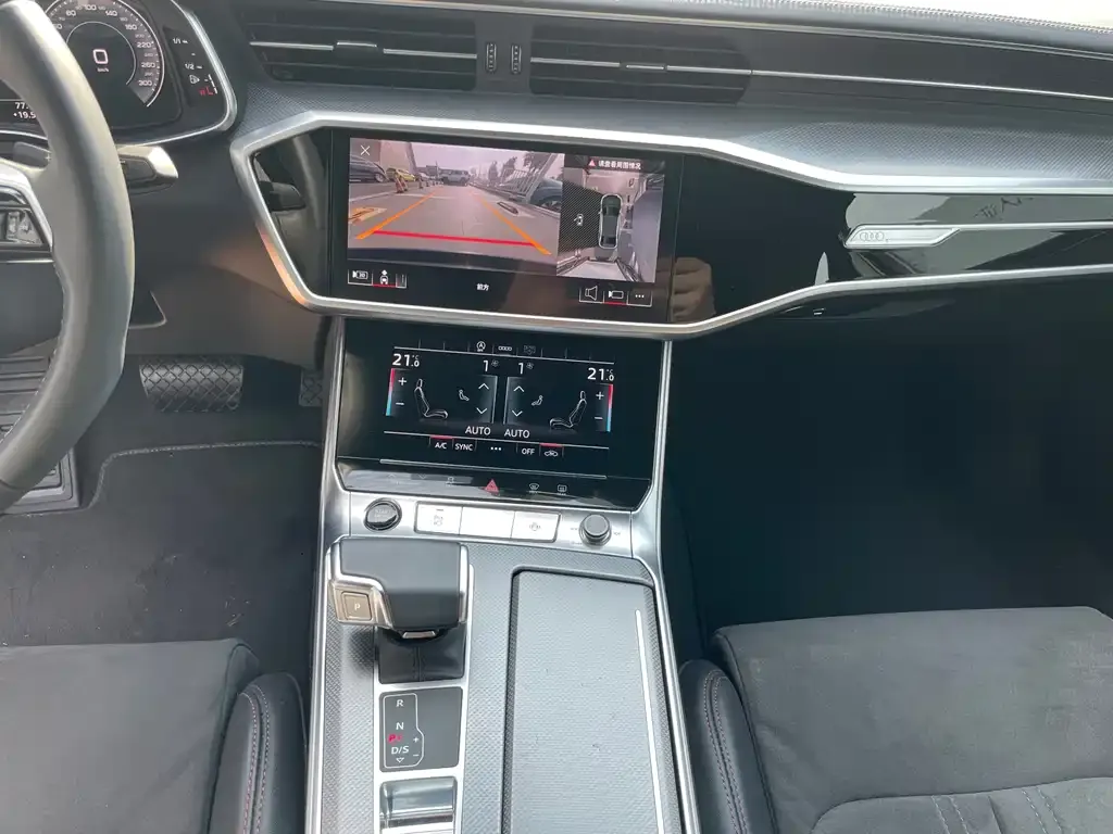 Audi A6L 2025 из CN, фото 9