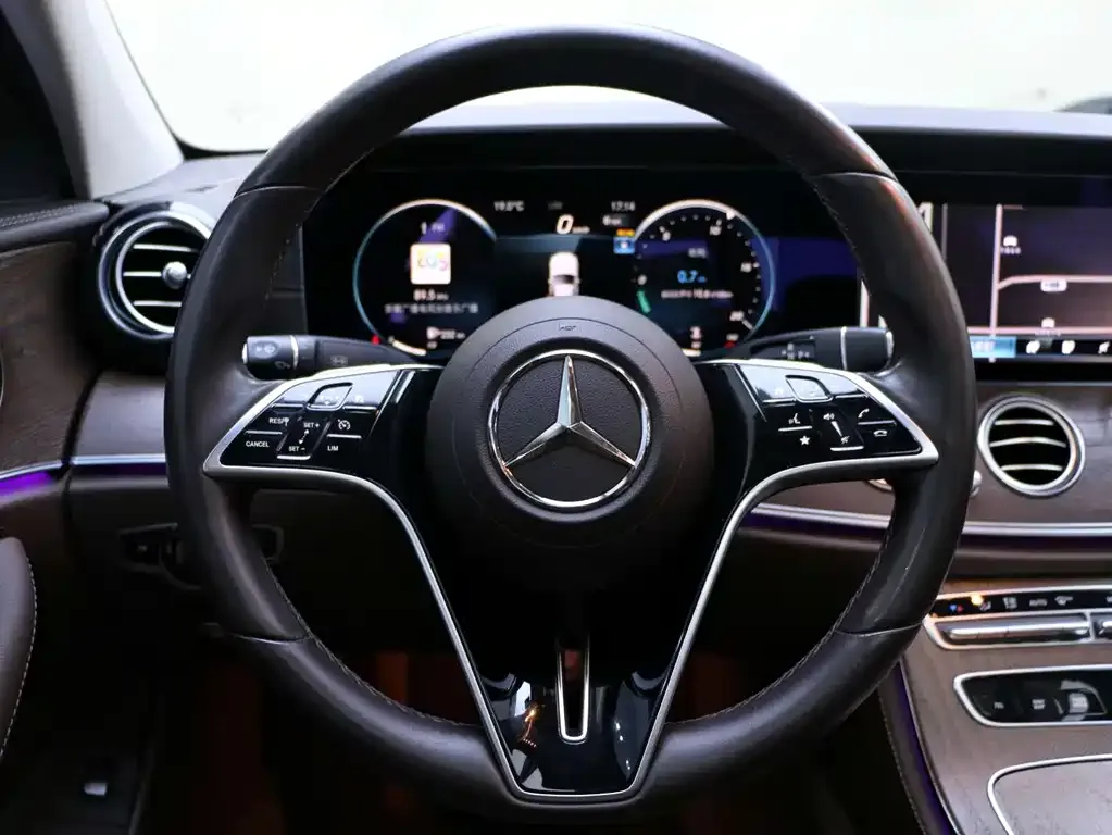 Mercedes-Benz E-Class 2023 из CN, фото 10