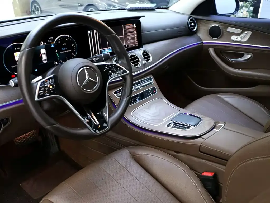Mercedes-Benz E-Class 2023 из CN, фото 9