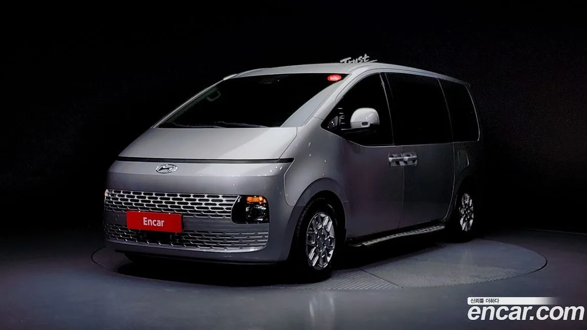 Hyundai Staria 2022 из KR, фото 1