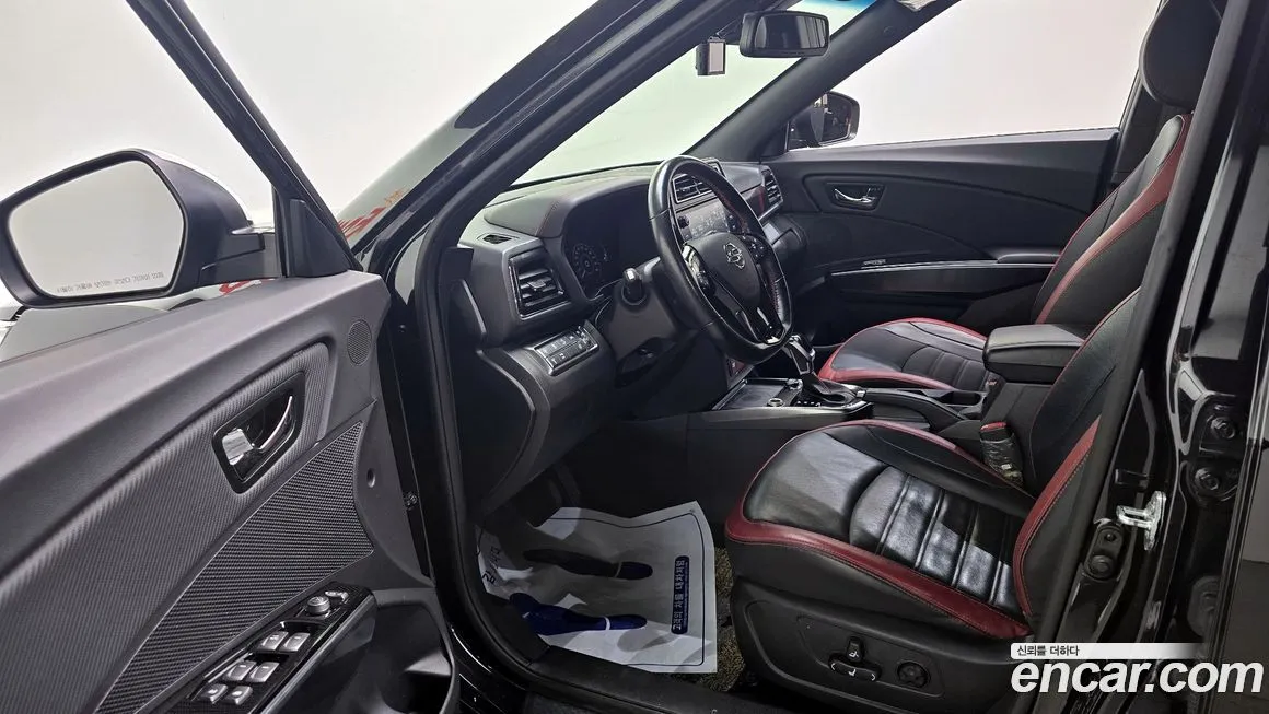 KG Mobility (Ssangyong) TIBOLI 2022 из KR, фото 10