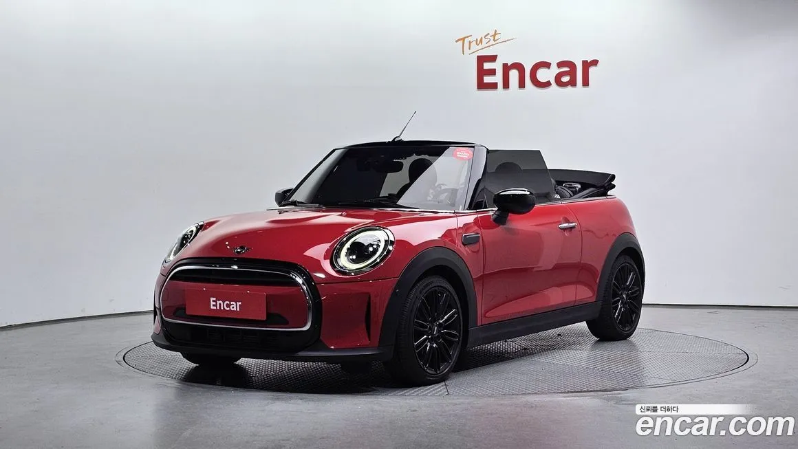 Mini Cooper Convertible — фото 1