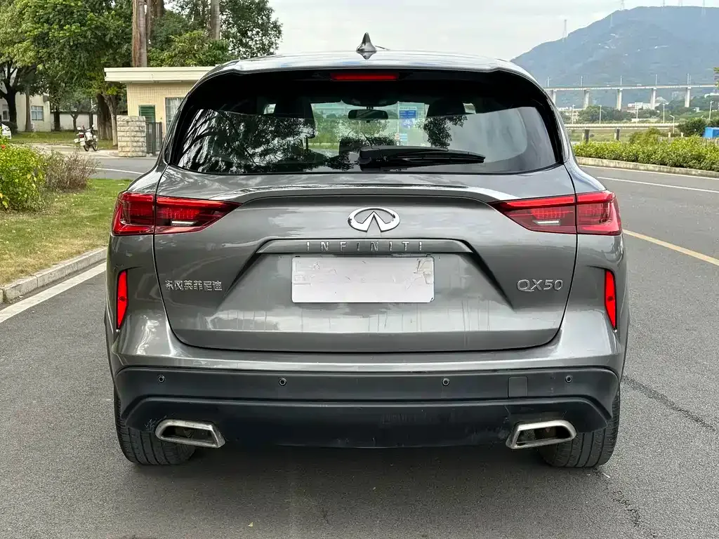 Infiniti QX50 2021 из CN, фото 4