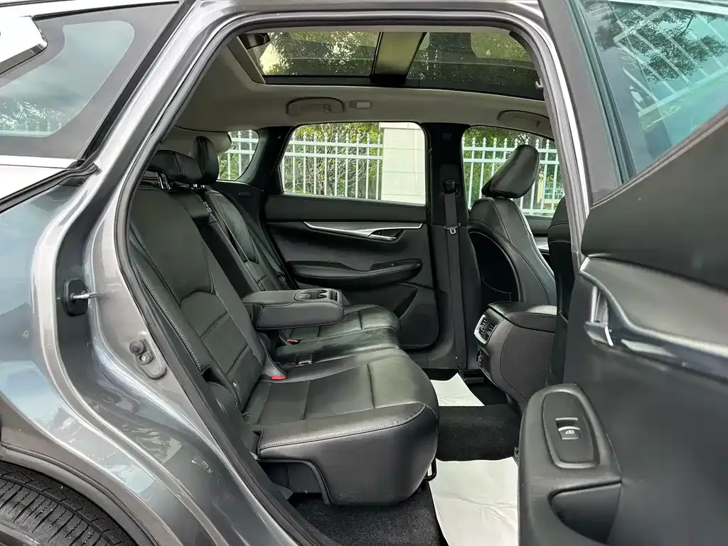 Infiniti QX50 2021 из CN, фото 9