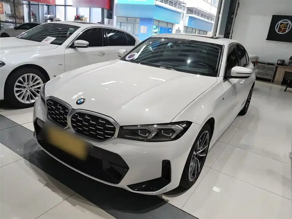 BMW 3 Series 2023 из CN, фото 1