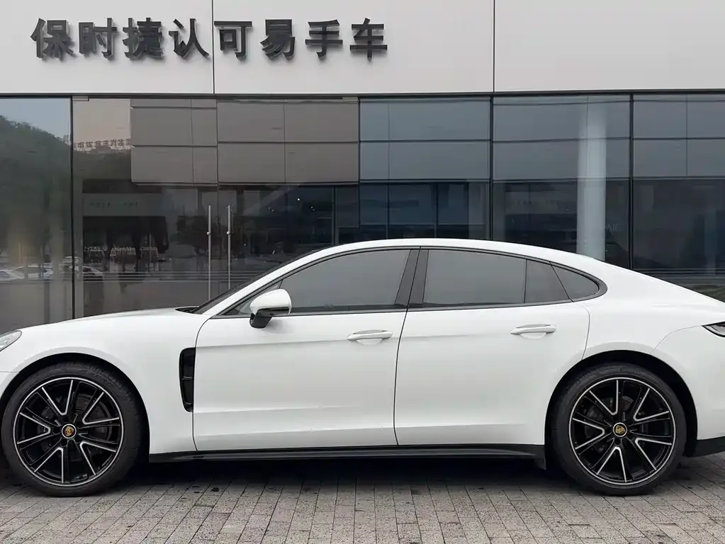Porsche Panamera 2023 из CN, фото 3