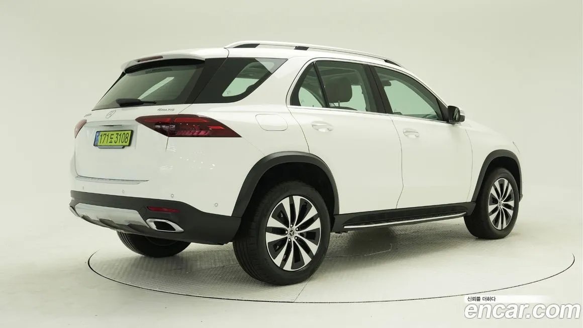 Mercedes-Benz GLE-Class — фото 2