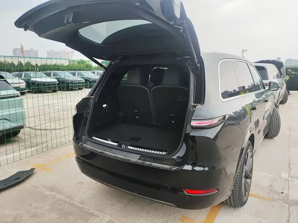 Li Auto L9 2024 из CN, фото 9