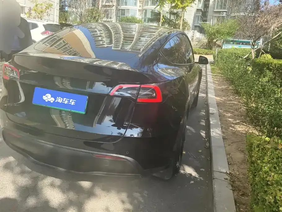 Tesla Model Y 2023 из CN, фото 3