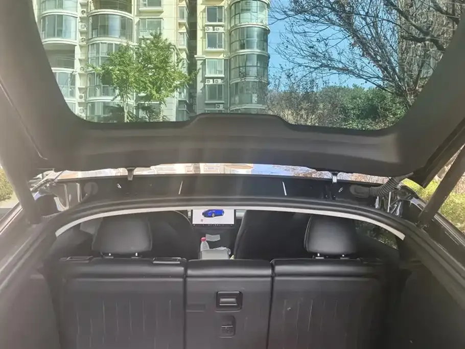 Tesla Model Y 2023 из CN, фото 4