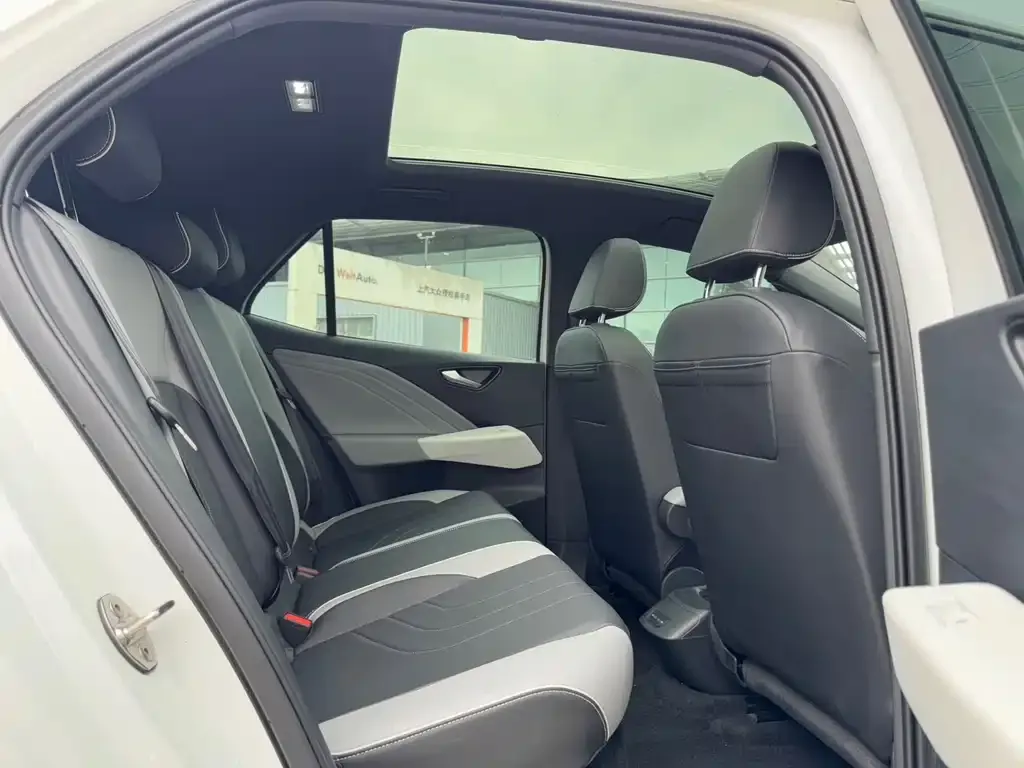 Volkswagen ID.3 2024 из CN, фото 6