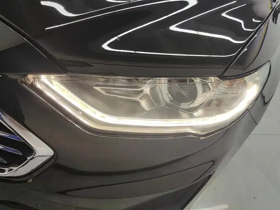 Ford Mondeo 2021 из CN, фото 5